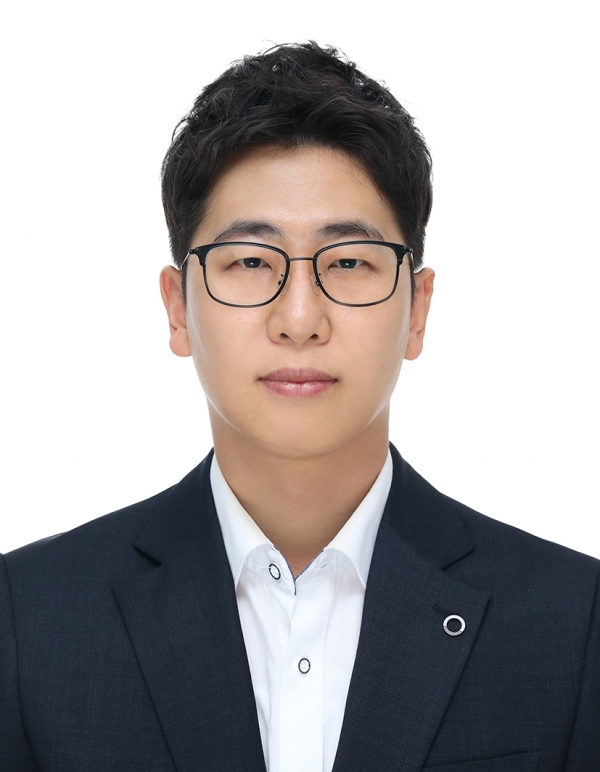 Jun-Seob Lee